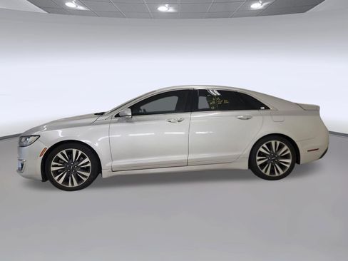 Used 2018 Lincoln MKZ Reserve w/ Climate Package AWD/4WD image 2