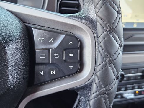 Used 2022 Ford Bronco Wildtrak image 28