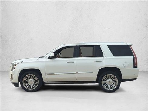 Used 2017 Cadillac Escalade Platinum image 8