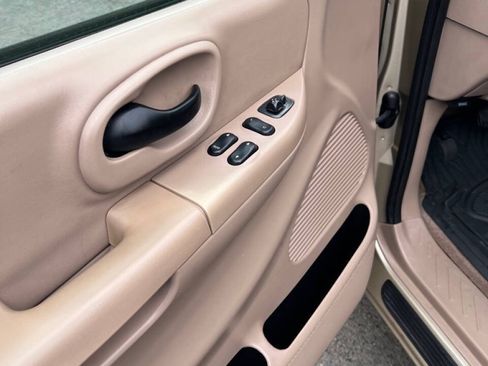 Used 1999 Ford F250 2WD SuperCab image 36