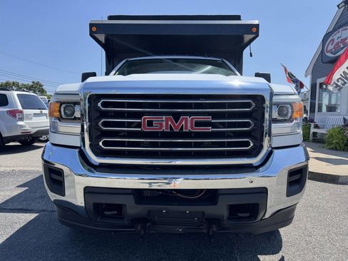 Used 2015 GMC Sierra 3500 Base 4x4 2dr Regular Cab SWB C w/ Sierra Convenience Package image 2