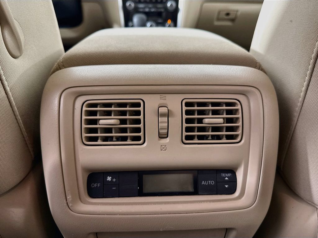 Used 2017 Nissan Pathfinder S FWD image 28