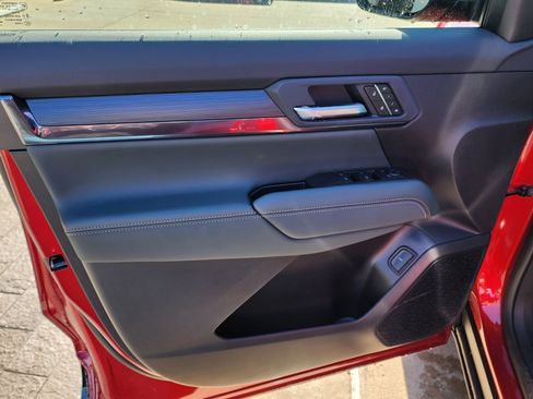 New 2026 GMC Terrain AT4 w/ Convenience Package III image 13