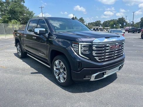 Used 2023 GMC Sierra 1500 Denali w/ Denali Reserve Package AWD/4WD image 6