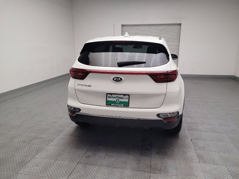 Used 2021 Kia Sportage LX AWD/4WD image 7