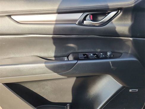 Used 2017 MAZDA CX-5 Touring w/ Preferred Equipment Package image 22