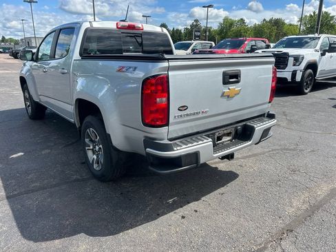 Used 2017 Chevrolet Colorado Z71 AWD/4WD image 6