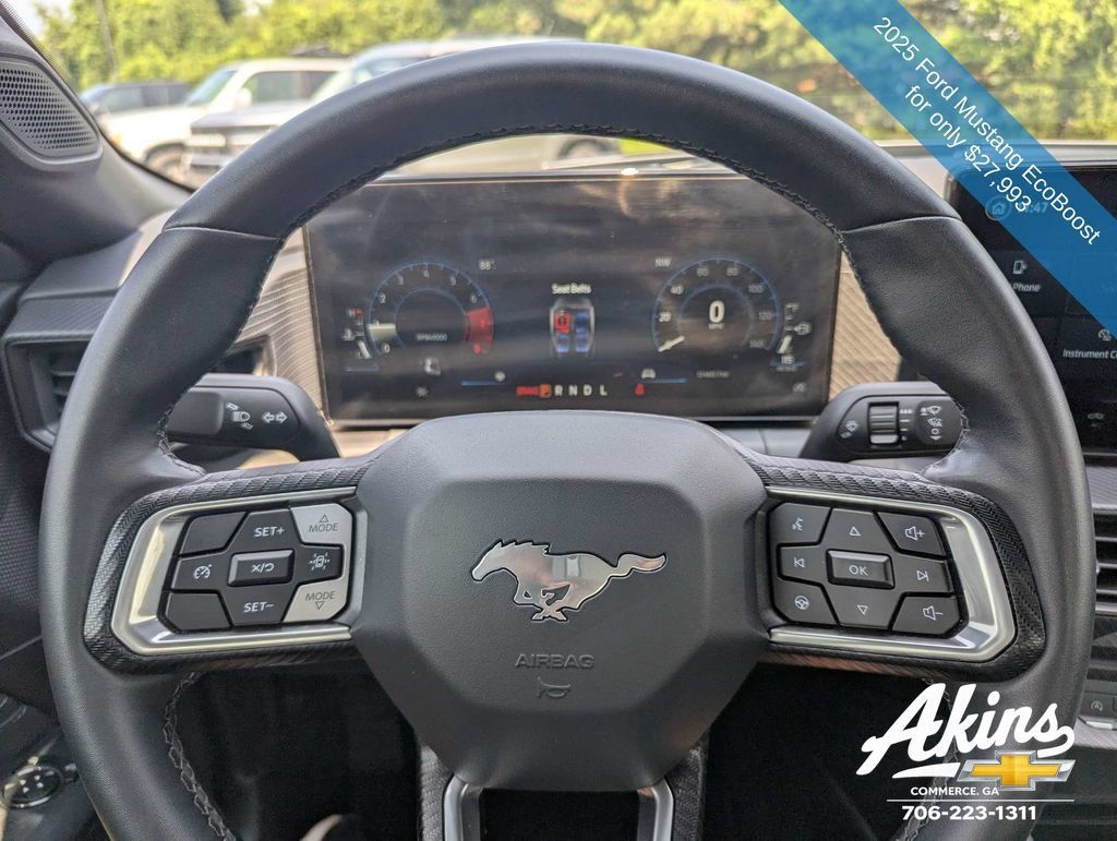 Used 2025 Ford Mustang Coupe RWD image 25