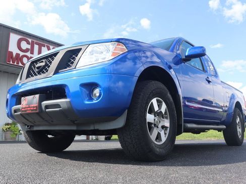 Used 2013 Nissan Frontier PRO-4X AWD/4WD image 15