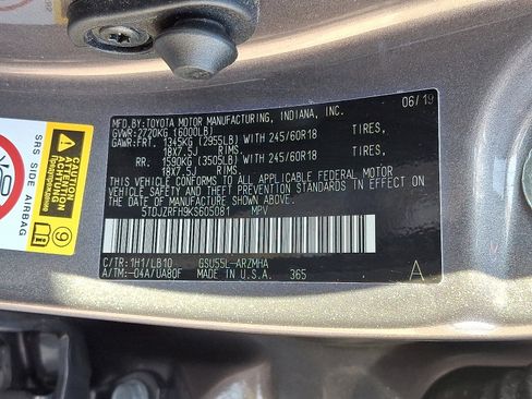 Used 2019 Toyota Highlander XLE image 26