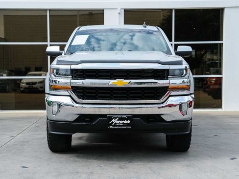 Used 2018 Chevrolet Silverado 1500 LT w/ Texas Edition AWD/4WD image 3