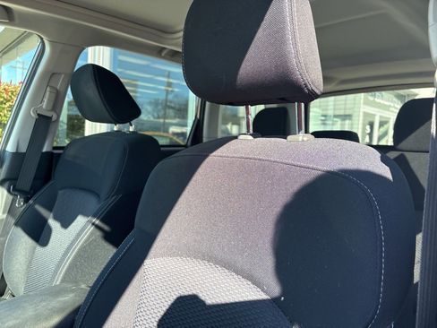 Used 2016 Subaru Forester 2.5i Premium image 13