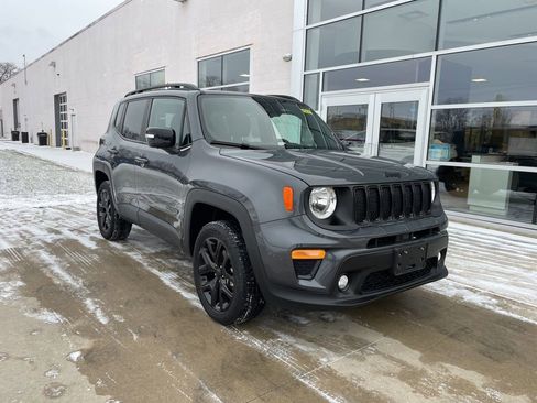 Used 2022 Jeep Renegade Altitude w/ Sun/Sound Group image 1