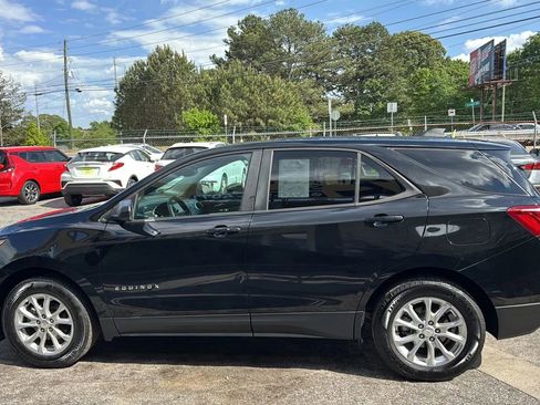 Used 2021 Chevrolet Equinox LS w/ LS Convenience Package FWD image 6