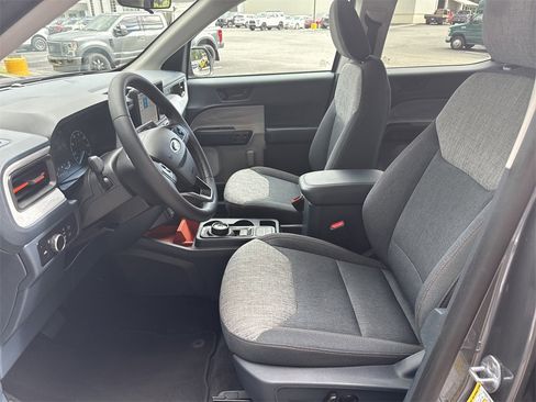 Used 2023 Ford Maverick XLT w/ Equipment Group 300A Standard image 9