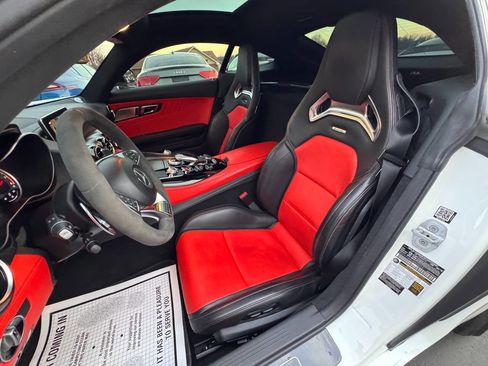 Used 2016 Mercedes-Benz AMG GT S image 22