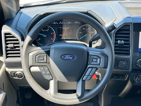 Used 2022 Ford F250 XLT AWD/4WD image 11