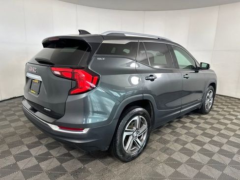 Used 2020 GMC Terrain SLT image 3