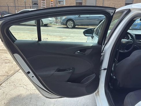 Used 2019 Chevrolet Cruze LT w/ LT Fleet Convenience Package FWD image 16