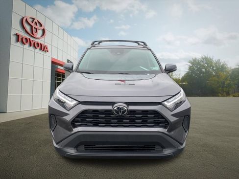 Used 2023 Toyota RAV4 XLE w/ Convenience Package AWD/4WD image 8