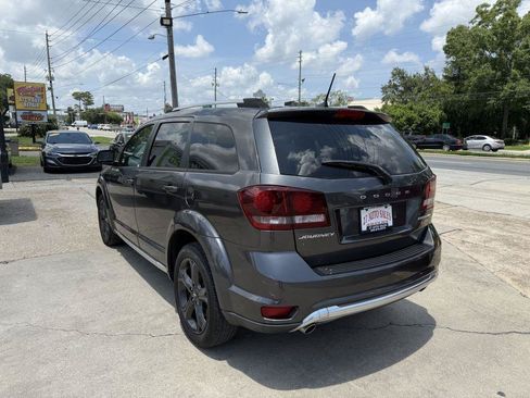 Used 2019 Dodge Journey Crossroad FWD image 8