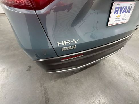 Used 2025 Honda HR-V Sport image 29