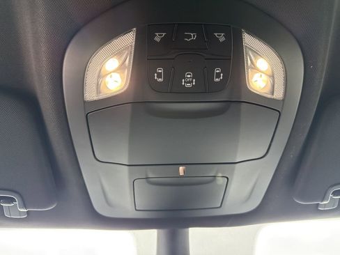 New 2026 Chrysler Pacifica Select image 37