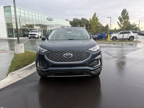 Certified 2024 Ford Edge SEL w/ Convenience Package AWD/4WD image 8