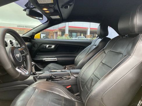 Used 2018 Ford Mustang Premium w/ Equipment Group 201A image 10