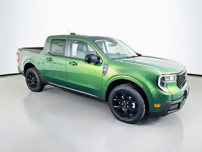New 2025 Ford Maverick Lariat w/ Black Appearance Package