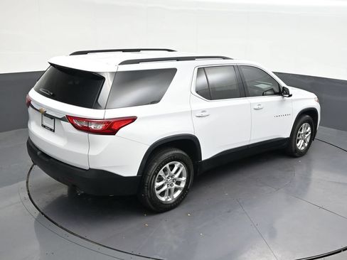 Used 2020 Chevrolet Traverse LT FWD image 19