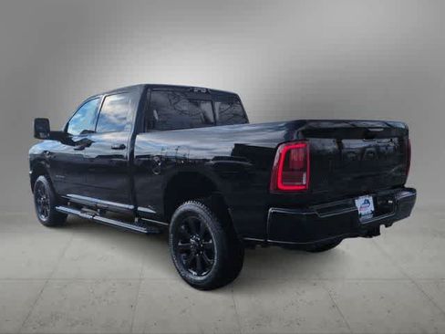 New 2026 RAM 2500 Laramie AWD/4WD image 6