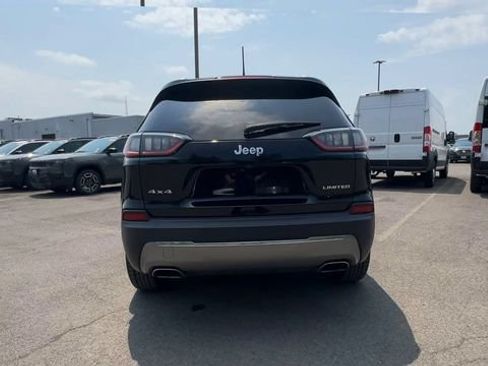 Used 2019 Jeep Cherokee Limited AWD/4WD image 7