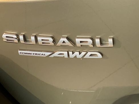 Used 2019 Subaru Forester Limited AWD/4WD image 12