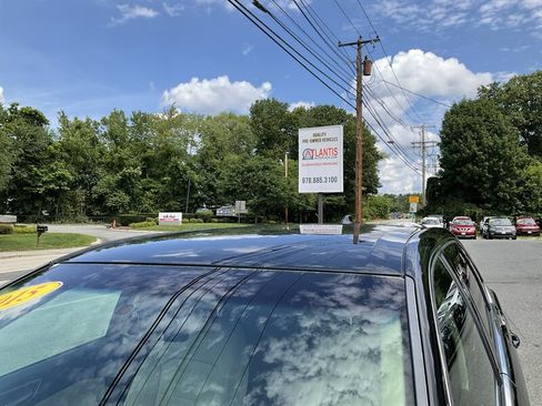 Used 2015 Ford Edge SEL FWD image 9