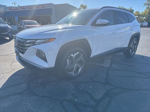 Used 2023 Hyundai Tucson SEL w/ Convenience Package image 1