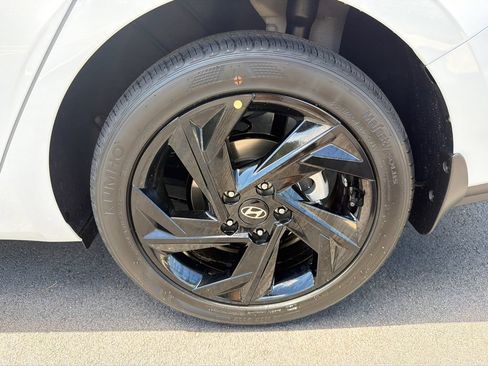 New 2026 Hyundai Elantra Sport FWD image 19