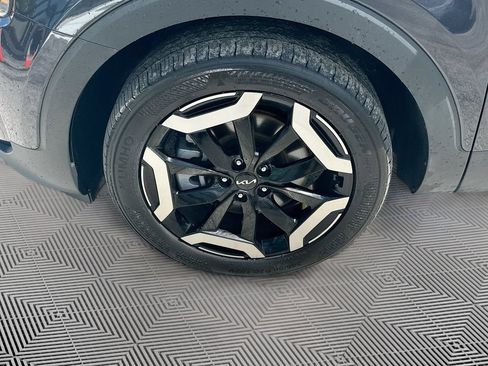 Used 2025 Kia Telluride S FWD image 34