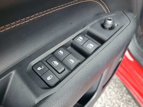 Used 2022 Jeep Compass Limited AWD/4WD image 10