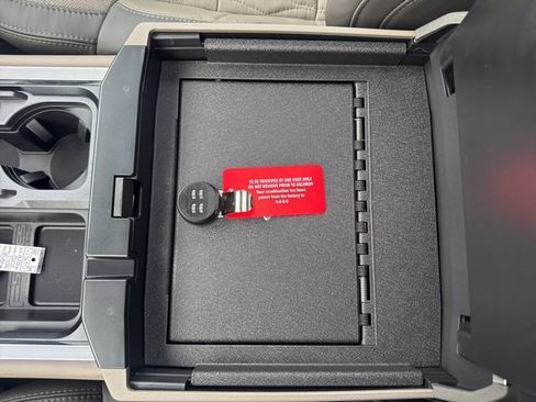 New 2026 Ford F450 Platinum w/ Platinum Plus Package image 49