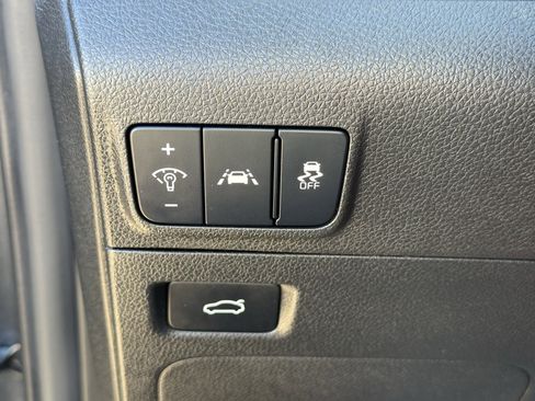 Used 2023 Kia K5 LXS image 26