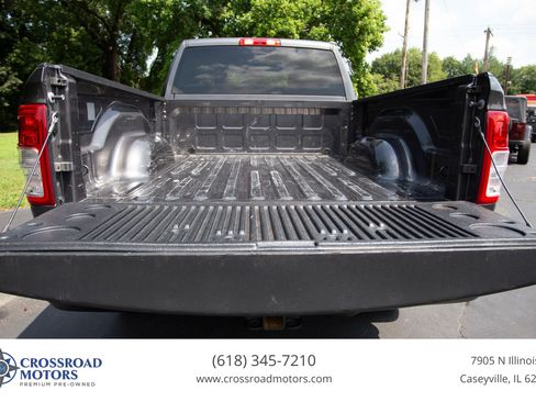 Used 2024 RAM 2500 Big Horn AWD/4WD image 15