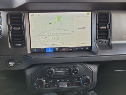 New 2026 Ford Bronco Badlands image 17