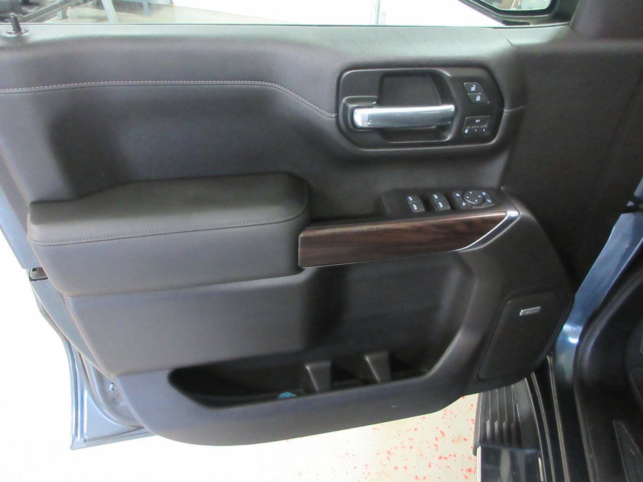 Used 2019 GMC Sierra 1500 SLT w/ SLT Premium Package AWD/4WD image 40