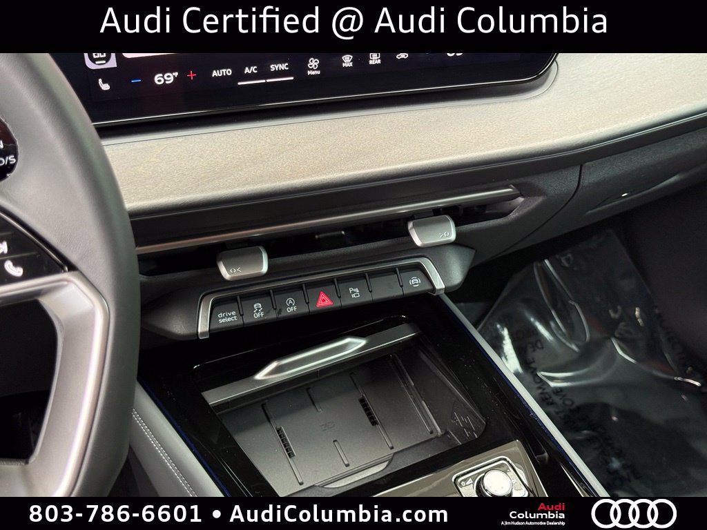 Certified 2026 Audi Q3 quattro 2.0T w/ Driver Assistance Package AWD/4WD image 35