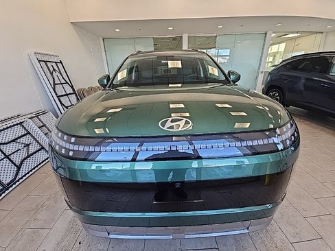 New 2026 Hyundai Ioniq 9 SEL image 8