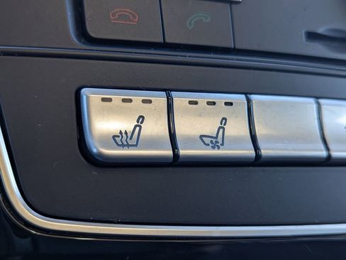 Used 2019 Mercedes-Benz GLS 550 4MATIC image 26