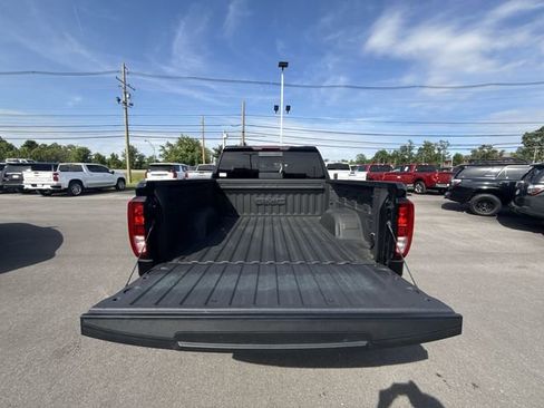 Used 2024 GMC Sierra 1500 Elevation w/ Elevation Premium Package AWD/4WD image 23