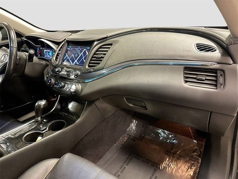 Used 2019 Chevrolet Impala Premier image 35