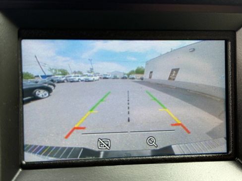 Used 2015 Ford F150 XL w/ Equipment Group 101A Mid AWD/4WD image 22